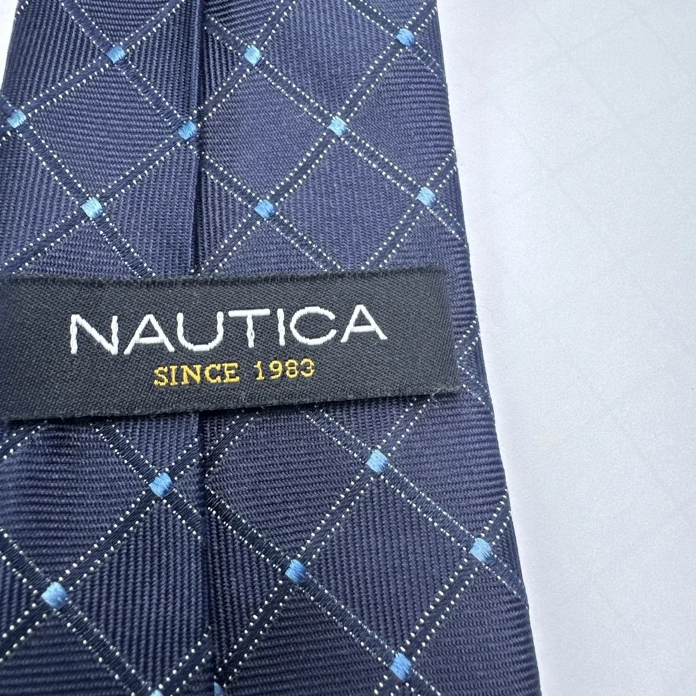 NAUTICA Boys Zipper Necktie Blue 100% Silk Preppy Family Photos Wedding